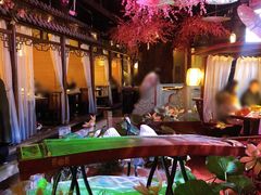 -韵秋荷(宝山龙湖天街店)