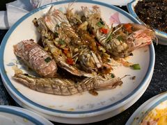 -三妹小龙虾·黄油蟹(华侨城总店)