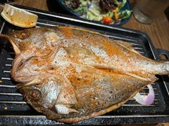 罗布泊烤鱼-耶里夏丽·新疆菜·家庭聚场(百联中环购物广场店)