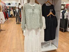 -优衣库(广州番禺万达广场店)