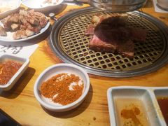 -唯成•韩国炭火烤肉 유성고기