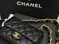 -Chanel(德基广场店)
