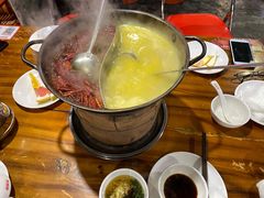 -捞围鲜·港式打边炉(海阳路店)