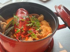 -弦月窗LUNETTE BY AMANDA(复兴路店)