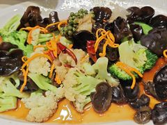-鲜得莱渔港·小平岛海胆馆(七贤岭店)