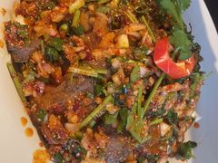 -大头虾越式风味餐厅(光明广场店)