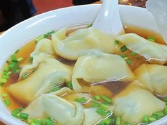 芥菜肉清汤大馄饨-吴家馄饨