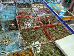 -霞涌市场海鲜摆卖区