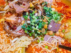 -张翻越·川渝冒菜·武汉黑鸭煲(城北万象城店)