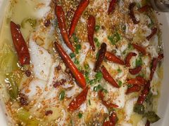 -江渔儿酸菜鱼(映月湖环宇城店)