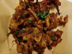 香酥鱿鱼须-洪氏嗨捞·猪肚鸡火锅(阳光天地店)