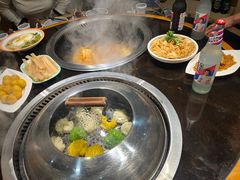 -锅老头海鲜铁锅炖