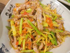 -肖四女乐山跷脚牛肉(世博源店)