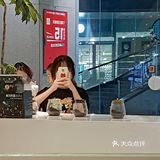 （不要额外加糖）。店内的小哥哥小姐姐服务态度一级棒