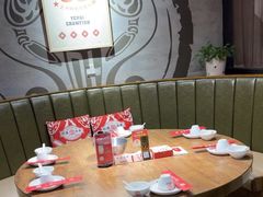 -叶派龙虾•招牌香辣蟹·海鲜(中海国际店)