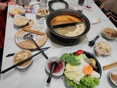 -呷哺呷哺(融创茂店)