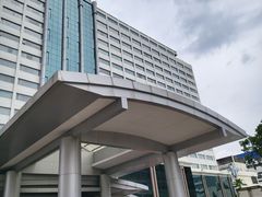 -曼谷湄南河畔华美达广场酒店