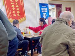 大堂-门框胡同百年卤煮(新街口店)