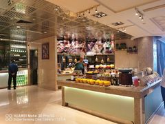 -咖啡苑自助餐厅·中国大饭店