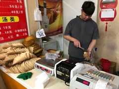 -洪峰浩老北京烧饼夹肉(角门路店)