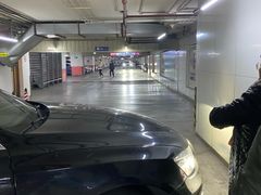 -中山公园-龙之梦停车场