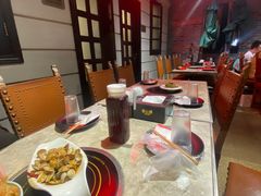 -沪小胖小龙虾(淮海中路旗舰店)
