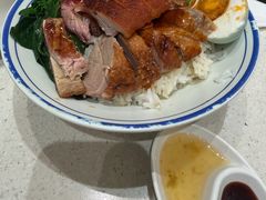 -香港新发烧腊茶餐厅(水围店)