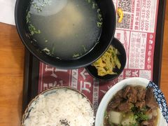 -犟骨头排骨饭(回龙观龙禧店)