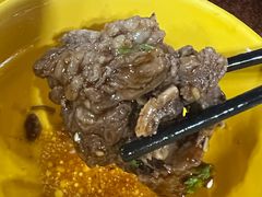 -银同牦牛肉火锅