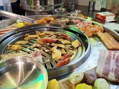 -哈哈碳都·牛肋条无限自助烤肉(宝龙店)