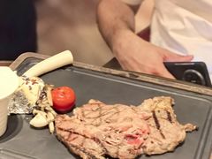 -恰餐厅及酒吧 CHAR Bar & Grill (北京丽都皇冠假日店)