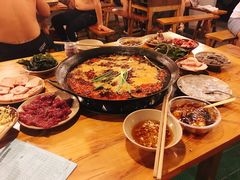 -岗上渣渣老火锅(两路口店)