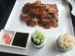-柒园·三十年创意杭帮菜(龙湖滨江天街店)