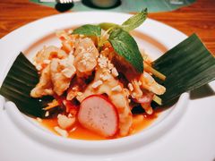 柠檬酸辣无骨凤爪-帕蓝·暹罗料理(曲阳店)