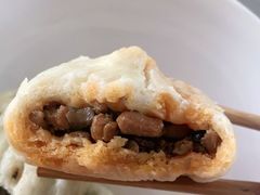 麻辣香菇鸡丁包-老陶包子铺(南大西南村店)