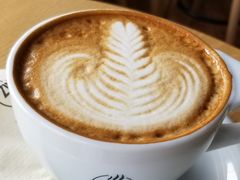 -ZING COFFEE 镜咖啡