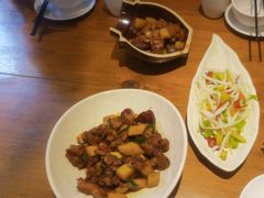 -隔壁老王·家常云南菜(花巷店)