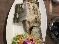 -The Dishes Seafood & Restaurant