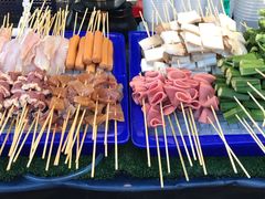 -席娜卡琳火车铁道夜市