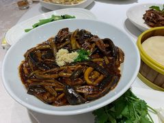 -品悦酒店(三林古镇店)