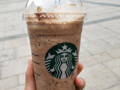 -星巴克臻选(莘庄仲盛店)