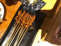 -喝丢一只鞋海鲜烧烤·海肠捞饭(文体街店)