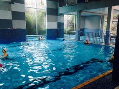 -齐岸健身(花园城店)