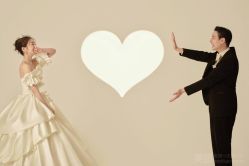 -巴黎时尚婚纱摄影(南汇店)