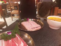-嘿嘟嘟·肋条烧肉放题(爱融荟城店)