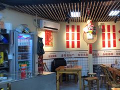 -明姨仔潮汕美食·碳炉猪脚·汕尾牛腩饭·起片鸡煲(起义路店)