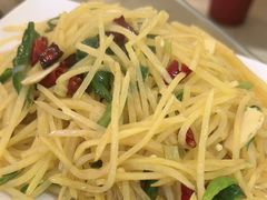 -鲁南仔·滕州炒鸡(经三路店)