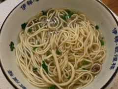 牛肉拉面加牛肉-伊祥·敦煌楼