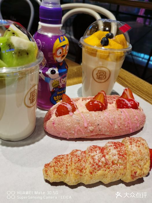 巴黎贝甜(大宁国际商业广场店)图片