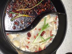 -钢管厂五区小郡肝串串香(南山店)